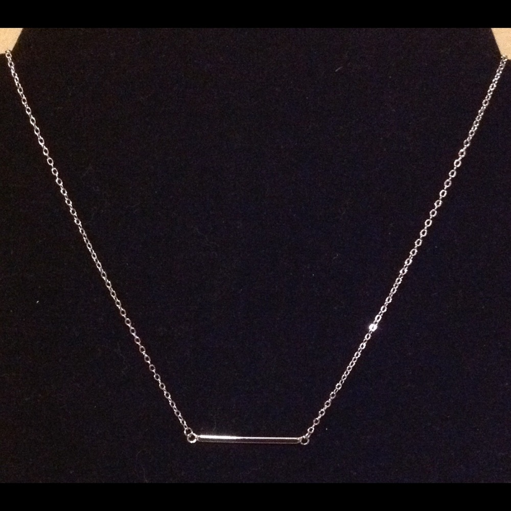 LAST 1 ๐บ (925) STATION BAR NECKLACE - Picture 2 of 3